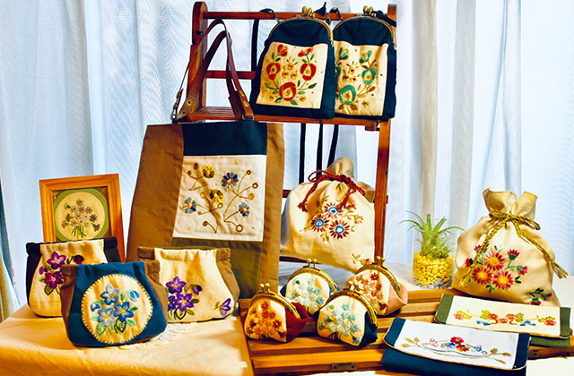 刺繍小物