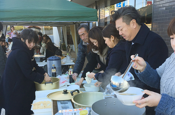 トミオ　新春餅つき大会