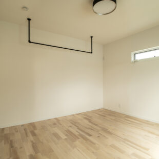 洋室　tomioの家