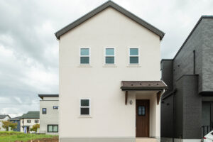 外観　tomioの家