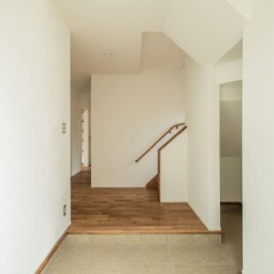 中古戸建リノベーション　玄関