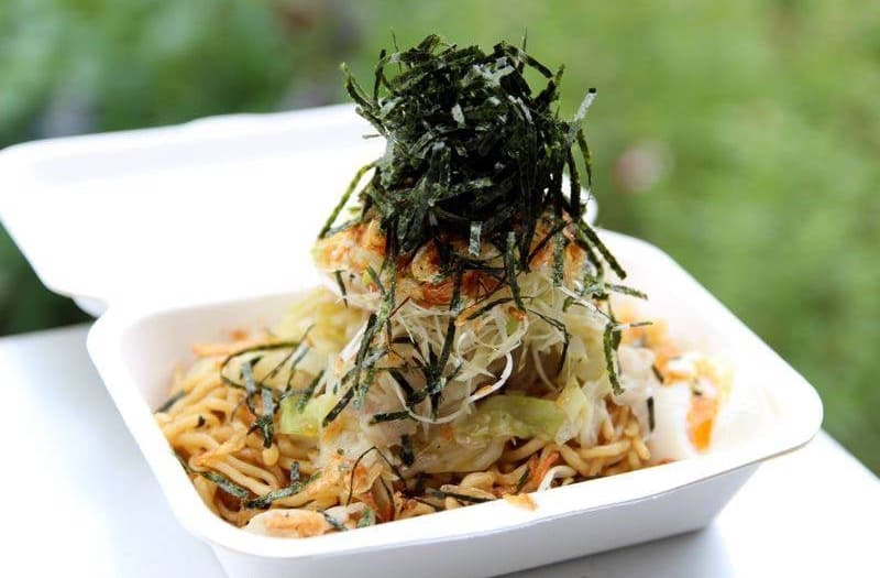 オリーブオイルと無添加ソースのオリジナル焼きそば